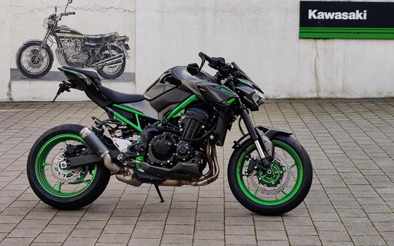 Umgebautes Motorrad Kawasaki Z900 70kW von Heinrich GmbH - Bild 3 Umgebautes Motorrad Kawasaki Z900 70kW von Heinrich GmbH - Bild 3