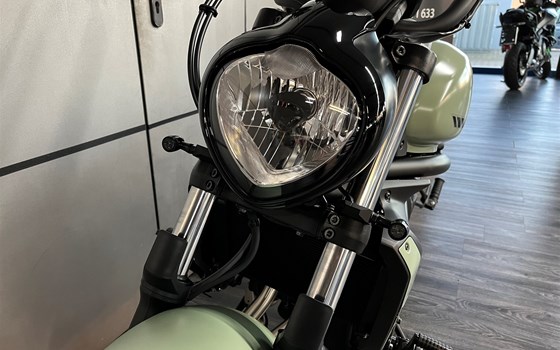 Umgebautes Motorrad Kawasaki Vulcan S von Moto-Technik Schmaus GmbH - Bild 6 Umgebautes Motorrad Kawasaki Vulcan S von Moto-Technik Schmaus GmbH - Bild 6