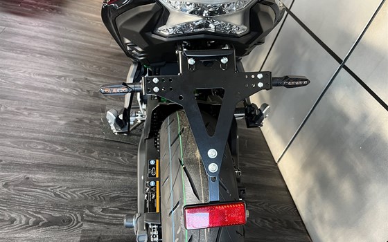 Umgebautes Motorrad Kawasaki Z650 von Moto-Technik Schmaus GmbH - Bild 7 Umgebautes Motorrad Kawasaki Z650 von Moto-Technik Schmaus GmbH - Bild 7