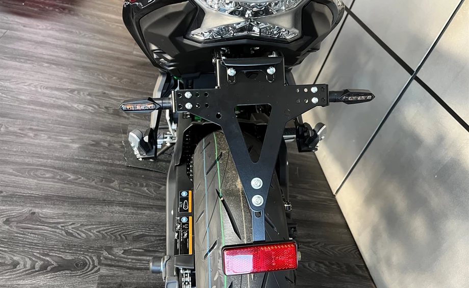 Umbgebautes Motorrad Kawasaki Z650 Bild 7: Umbgebautes Motorrad Kawasaki Z650