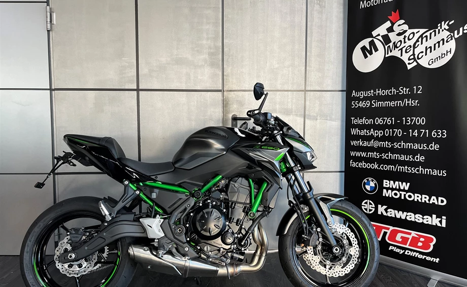 Umbgebautes Motorrad Kawasaki Z650 Bild 1: Umbgebautes Motorrad Kawasaki Z650