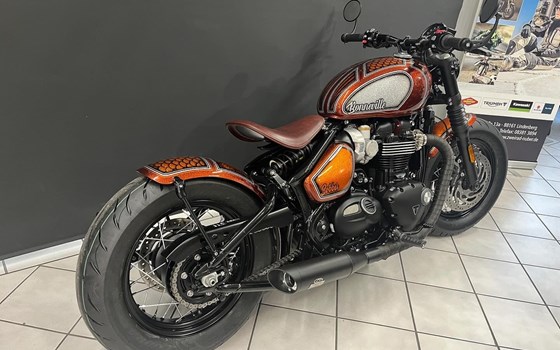 Umgebautes Motorrad Triumph Bonneville Bobber von Zweirad-Center Nuber GmbH - Bild 3 Umgebautes Motorrad Triumph Bonneville Bobber von Zweirad-Center Nuber GmbH - Bild 3