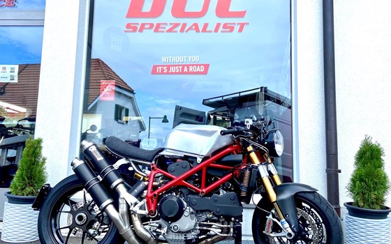 Umgebautes Motorrad Ducati 1098 S von Direct Performance - Bild 4 Umgebautes Motorrad Ducati 1098 S von Direct Performance - Bild 4