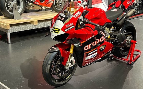 Umgebautes Motorrad Ducati Panigale V4 S von Zweiradparadies Denk GmbH & Co. KG - Bild 12 Umgebautes Motorrad Ducati Panigale V4 S von Zweiradparadies Denk GmbH & Co. KG - Bild 12