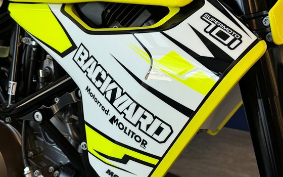 Umgebautes Motorrad Husqvarna 701 Supermoto von Motorrad-Molitor GmbH - Bild 2 Umgebautes Motorrad Husqvarna 701 Supermoto von Motorrad-Molitor GmbH - Bild 2