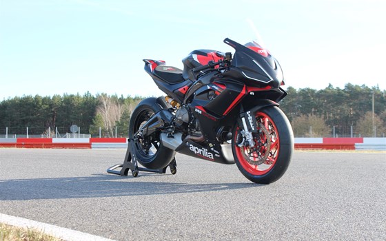 Umgebautes Motorrad Aprilia RS 660 von DSB BERLIN - Bild 5 Umgebautes Motorrad Aprilia RS 660 von DSB BERLIN - Bild 5