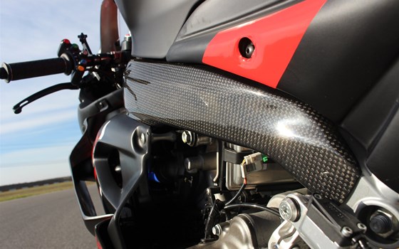 Umgebautes Motorrad Aprilia RS 660 von DSB BERLIN - Bild 14 Umgebautes Motorrad Aprilia RS 660 von DSB BERLIN - Bild 14