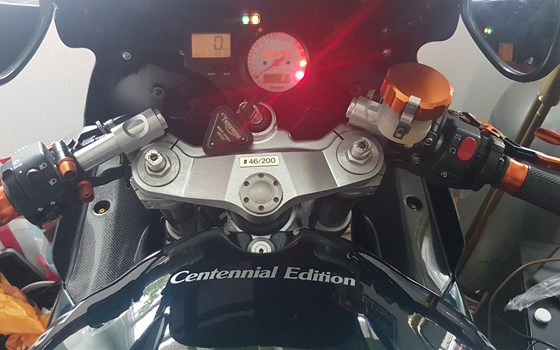 Umgebautes Motorrad Triumph Daytona 955i von user1283234 - Bild 14 Umgebautes Motorrad Triumph Daytona 955i von user1283234 - Bild 14