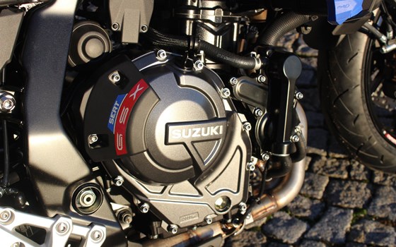 Umgebautes Motorrad Suzuki GSX-8S Evo von Zweirad Nürnberger - Bild 7 Umgebautes Motorrad Suzuki GSX-8S Evo von Zweirad Nürnberger - Bild 7