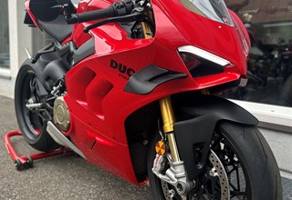 Ducati Panigale V4 S