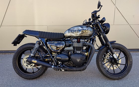 Umgebautes Motorrad Triumph Speed Twin 900 von IL MOTO  Motorradhandel und Reparaturwerkstätte GesmbH - Bild 1 Umgebautes Motorrad Triumph Speed Twin 900 von IL MOTO  Motorradhandel und Reparaturwerkstätte GesmbH - Bild 1