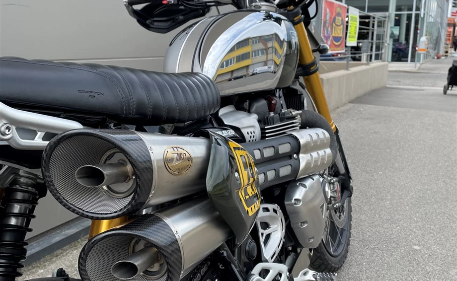 Umbgebautes Motorrad Triumph SCRAMBLER 1200 XE CHROME EDITION Bild 7: Umbgebautes Motorrad Triumph SCRAMBLER 1200 XE CHROME EDITION