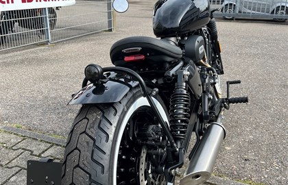 Hanway B15 Bobber 125 Custom Bike