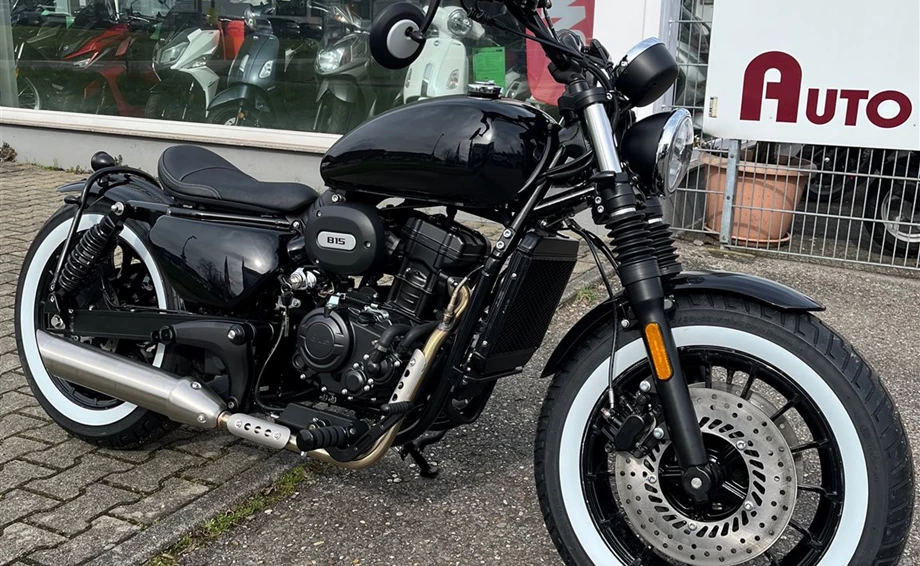 Umbgebautes Motorrad Hanway B15 Bobber 125 Bild 5: Umbgebautes Motorrad Hanway B15 Bobber 125