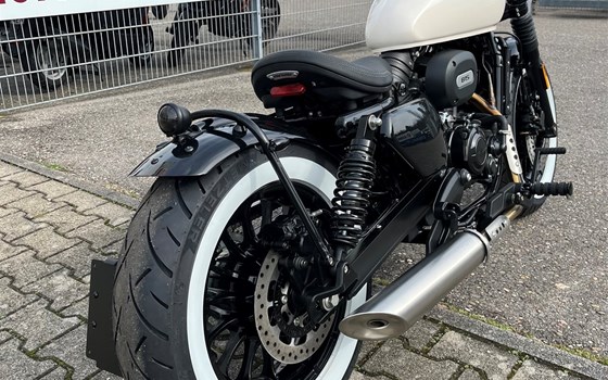 Umgebautes Motorrad Hanway B15 Bobber 125 von Auto Center Brenner GmbH - Bild 3 Umgebautes Motorrad Hanway B15 Bobber 125 von Auto Center Brenner GmbH - Bild 3