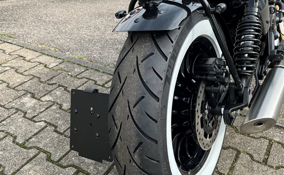 Umbgebautes Motorrad Hanway B15 Bobber 125 Bild 6: Umbgebautes Motorrad Hanway B15 Bobber 125