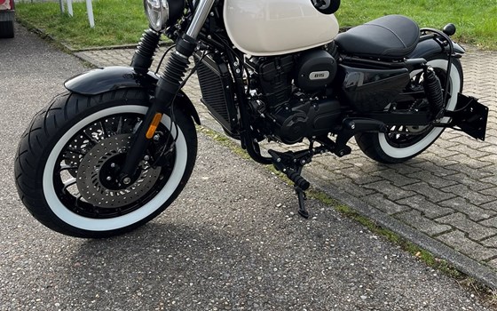 Umgebautes Motorrad Hanway B15 Bobber 125 von Auto Center Brenner GmbH - Bild 7 Umgebautes Motorrad Hanway B15 Bobber 125 von Auto Center Brenner GmbH - Bild 7