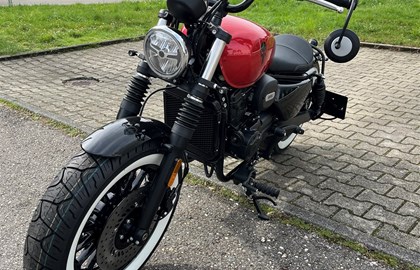 Hanway B15 Bobber 125 Custom Bike