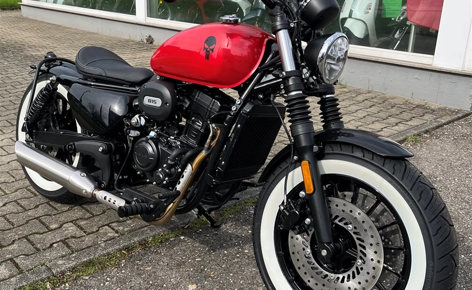 Umbgebautes Motorrad Hanway B15 Bobber 125 Bild 7: Umbgebautes Motorrad Hanway B15 Bobber 125