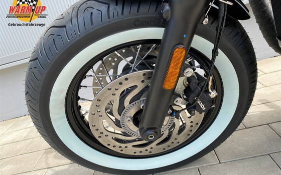 Umgebautes Motorrad Triumph Bonneville Bobber von Warm Up Zweiradtechnik GmbH - Bild 15 Umgebautes Motorrad Triumph Bonneville Bobber von Warm Up Zweiradtechnik GmbH - Bild 15