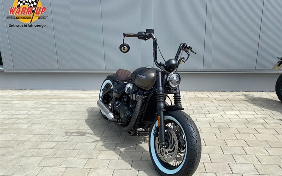 Umgebautes Motorrad Triumph Bonneville Bobber von Warm Up Zweiradtechnik GmbH - Bild 2 Umgebautes Motorrad Triumph Bonneville Bobber von Warm Up Zweiradtechnik GmbH - Bild 2
