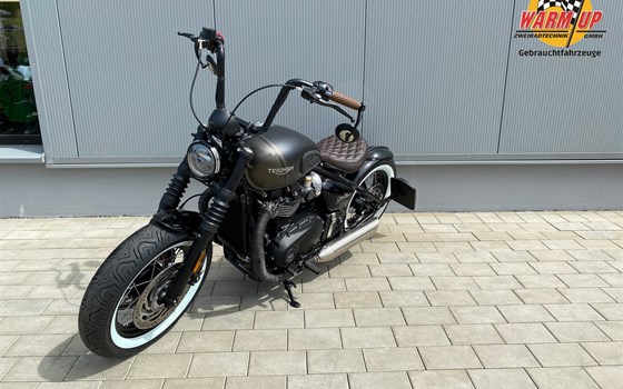 Umgebautes Motorrad Triumph Bonneville Bobber von Warm Up Zweiradtechnik GmbH - Bild 4 Umgebautes Motorrad Triumph Bonneville Bobber von Warm Up Zweiradtechnik GmbH - Bild 4