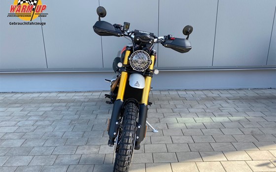 Umgebautes Motorrad Triumph Scrambler 1200 XE von Warm Up Zweiradtechnik GmbH - Bild 3 Umgebautes Motorrad Triumph Scrambler 1200 XE von Warm Up Zweiradtechnik GmbH - Bild 3