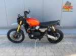 Umbgebautes Motorrad Triumph Scrambler 1200 XE