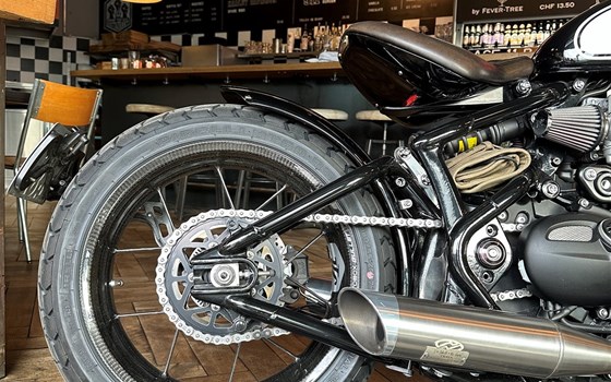 Umgebautes Motorrad Triumph Bonneville Bobber von Erne's Euromotos AG - Bild 2 Umgebautes Motorrad Triumph Bonneville Bobber von Erne's Euromotos AG - Bild 2