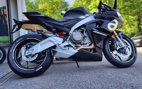 Umgebautes Motorrad Aprilia RS 660 von Motorradzentrum FFB GmbH - Bild 1 Umgebautes Motorrad Aprilia RS 660 von Motorradzentrum FFB GmbH - Bild 1