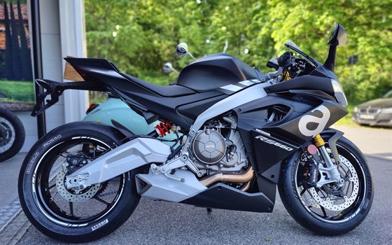 Umgebautes Motorrad Aprilia RS 660 von Motorradzentrum FFB GmbH - Bild 3 Umgebautes Motorrad Aprilia RS 660 von Motorradzentrum FFB GmbH - Bild 3