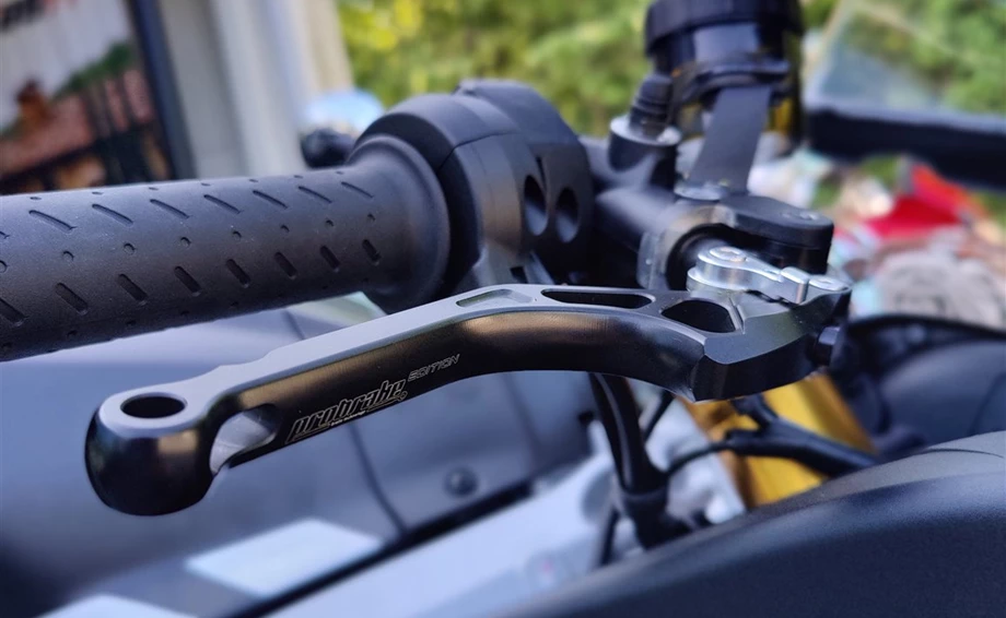 Umbgebautes Motorrad Aprilia RS 660 Bild 7: Umbgebautes Motorrad Aprilia RS 660