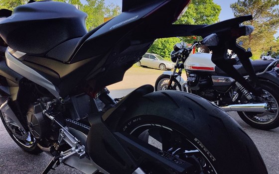 Umgebautes Motorrad Aprilia RS 660 von Motorradzentrum FFB GmbH - Bild 8 Umgebautes Motorrad Aprilia RS 660 von Motorradzentrum FFB GmbH - Bild 8