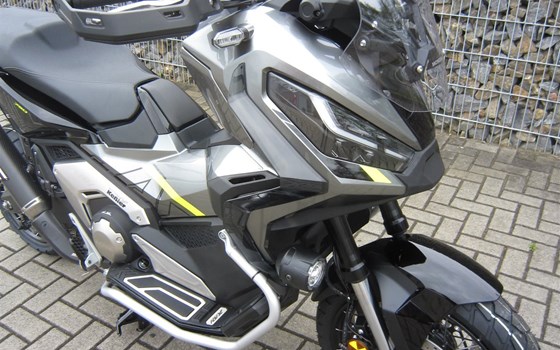 Umgebautes Motorrad Honda X-ADV von Motorradcenter Keßler - Bild 12 Umgebautes Motorrad Honda X-ADV von Motorradcenter Keßler - Bild 12