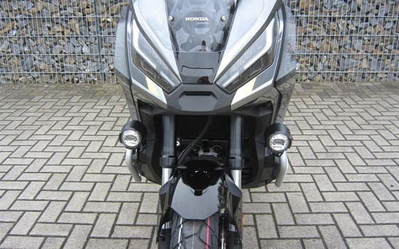 Umgebautes Motorrad Honda X-ADV von Motorradcenter Keßler - Bild 6 Umgebautes Motorrad Honda X-ADV von Motorradcenter Keßler - Bild 6