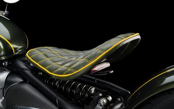 Umgebautes Motorrad Triumph Bonneville Bobber TFC von Erne's Euromotos AG - Bild 23 Umgebautes Motorrad Triumph Bonneville Bobber TFC von Erne's Euromotos AG - Bild 23