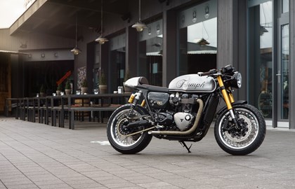 Triumph Thruxton 1200R Custom Bike Triumph Thruxton 1200R Custom Bike