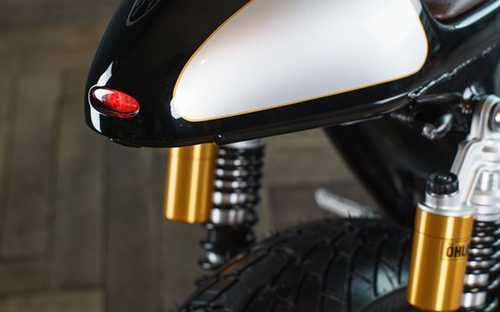 Umgebautes Motorrad Triumph Thruxton 1200R von Erne's Euromotos AG - Bild 10 Umgebautes Motorrad Triumph Thruxton 1200R von Erne's Euromotos AG - Bild 10