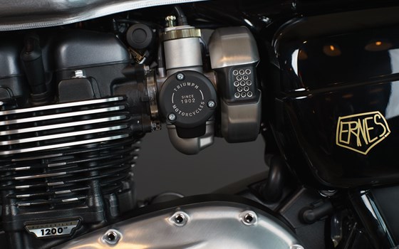 Umgebautes Motorrad Triumph Thruxton 1200R von Erne's Euromotos AG - Bild 14 Umgebautes Motorrad Triumph Thruxton 1200R von Erne's Euromotos AG - Bild 14