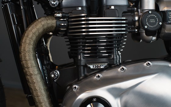 Umgebautes Motorrad Triumph Thruxton 1200R von Erne's Euromotos AG - Bild 15 Umgebautes Motorrad Triumph Thruxton 1200R von Erne's Euromotos AG - Bild 15