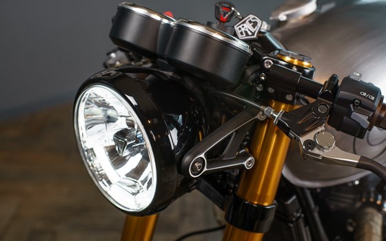 Umgebautes Motorrad Triumph Thruxton 1200R von Erne's Euromotos AG - Bild 18 Umgebautes Motorrad Triumph Thruxton 1200R von Erne's Euromotos AG - Bild 18