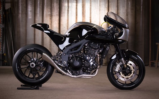 Umgebautes Motorrad Triumph Speed Triple 1050 von Erne's Euromotos AG - Bild 2 Umgebautes Motorrad Triumph Speed Triple 1050 von Erne's Euromotos AG - Bild 2