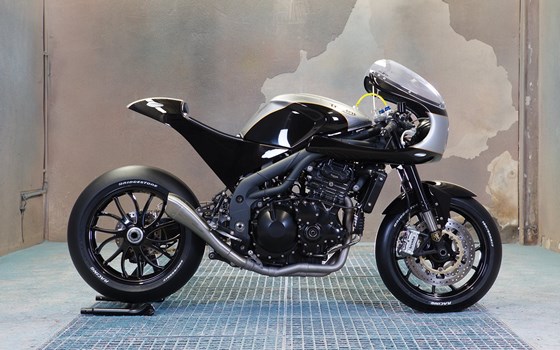 Umgebautes Motorrad Triumph Speed Triple 1050 von Erne's Euromotos AG - Bild 5 Umgebautes Motorrad Triumph Speed Triple 1050 von Erne's Euromotos AG - Bild 5