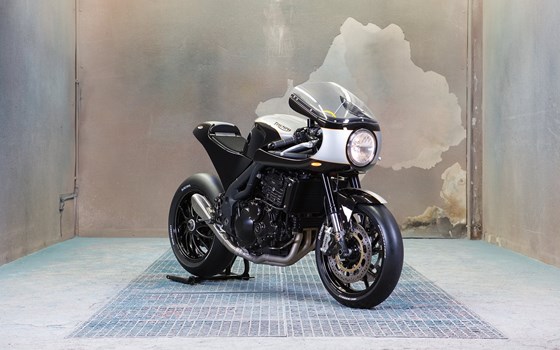Umgebautes Motorrad Triumph Speed Triple 1050 von Erne's Euromotos AG - Bild 8 Umgebautes Motorrad Triumph Speed Triple 1050 von Erne's Euromotos AG - Bild 8