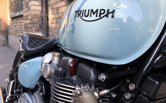 Umgebautes Motorrad Triumph Bonneville Speedmaster von Erne's Euromotos AG - Bild 13 Umgebautes Motorrad Triumph Bonneville Speedmaster von Erne's Euromotos AG - Bild 13