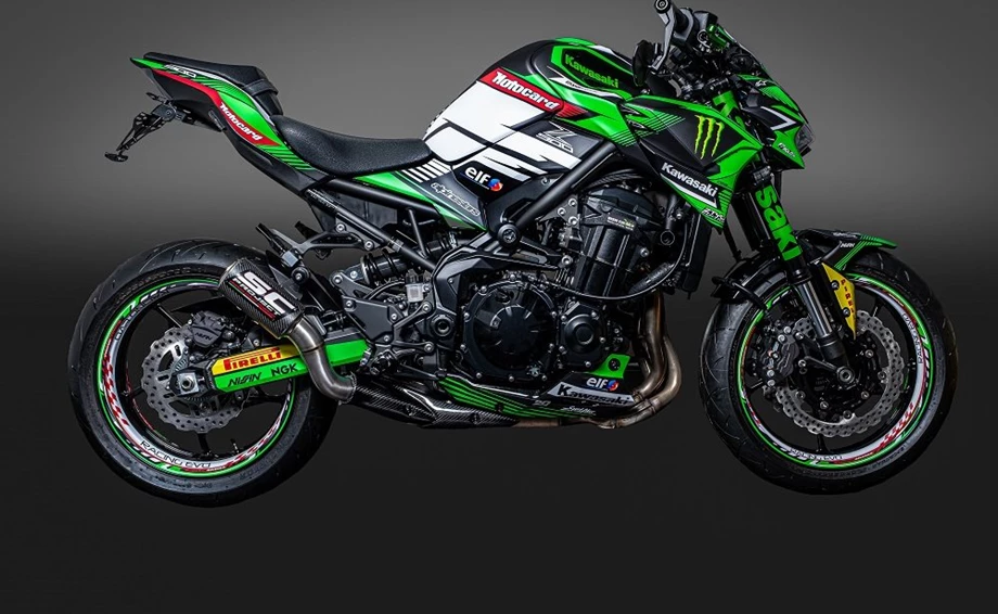 Umbgebautes Motorrad Kawasaki Z900 Bild 3: Umbgebautes Motorrad Kawasaki Z900