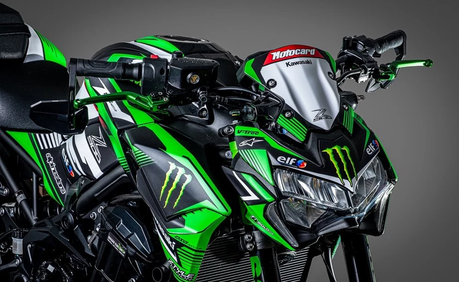 Umbgebautes Motorrad Kawasaki Z900 Bild 5: Umbgebautes Motorrad Kawasaki Z900