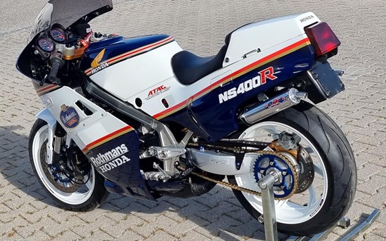 Umgebautes Motorrad Honda NS 400 R von Lederhosn - Bild 4 Umgebautes Motorrad Honda NS 400 R von Lederhosn - Bild 4
