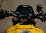 Umbgebautes Motorrad Yamaha XSR900