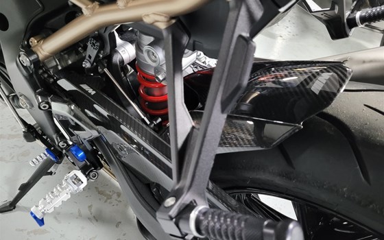Umgebautes Motorrad BMW S 1000 R von Moto Center Schwyz AG - Bild 8 Umgebautes Motorrad BMW S 1000 R von Moto Center Schwyz AG - Bild 8